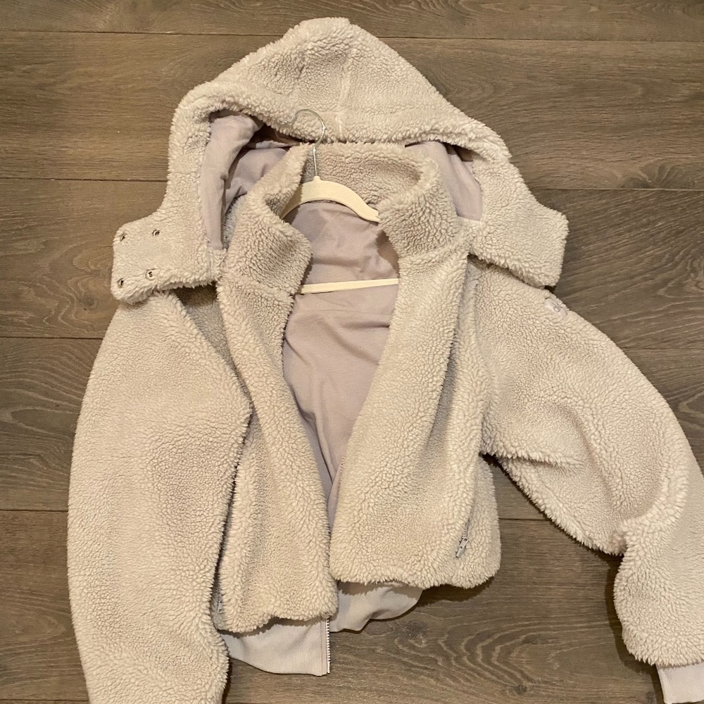 Alo sherpa  size S